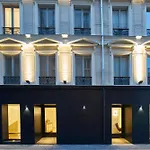9Hotel Republique