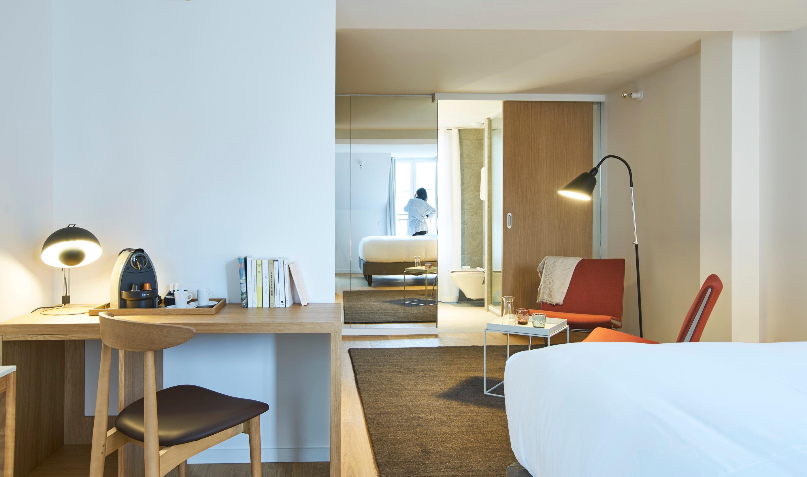 9hotel Republique 4* Parigi