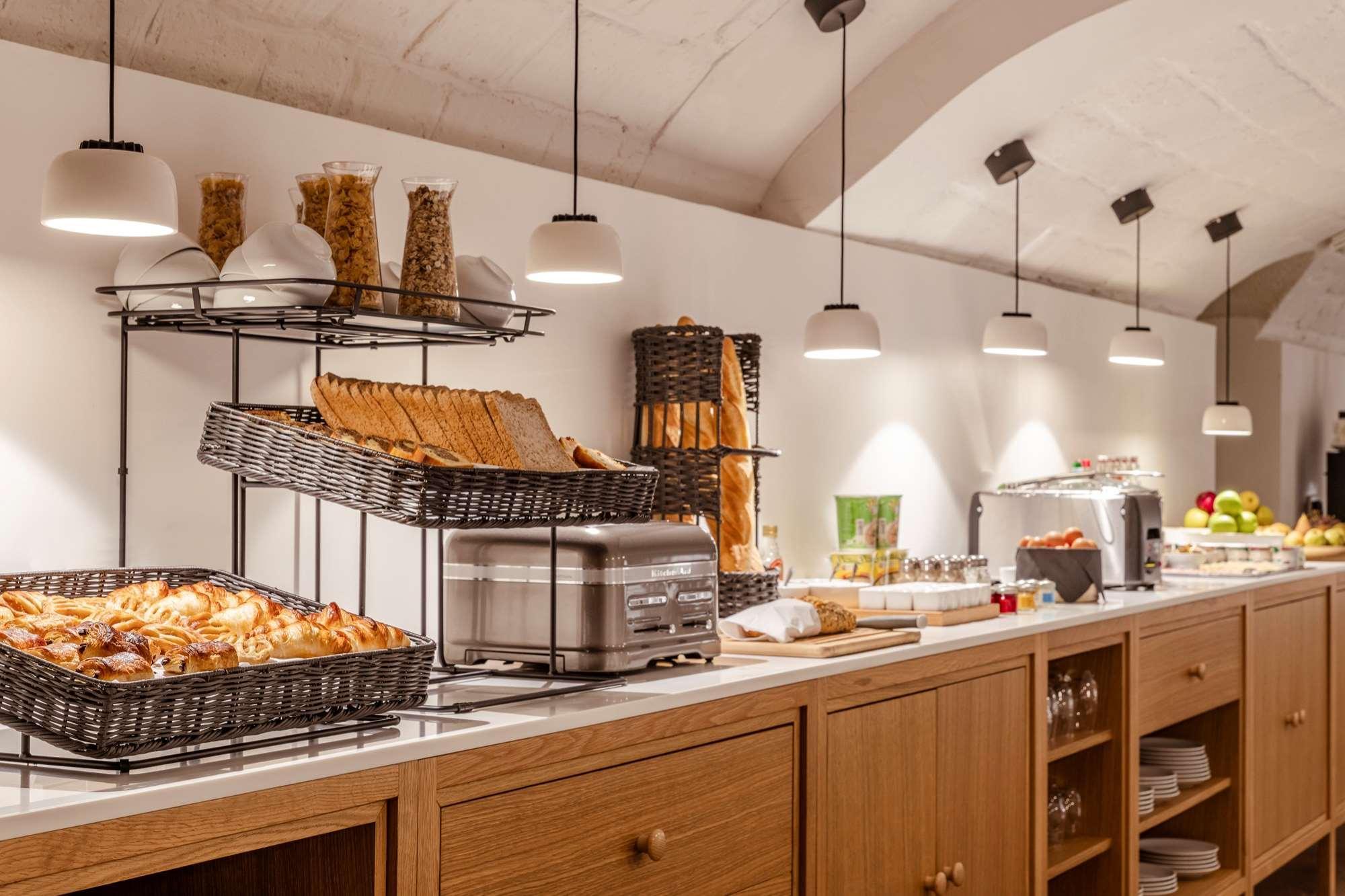 9hotel Republique 4* Parigi