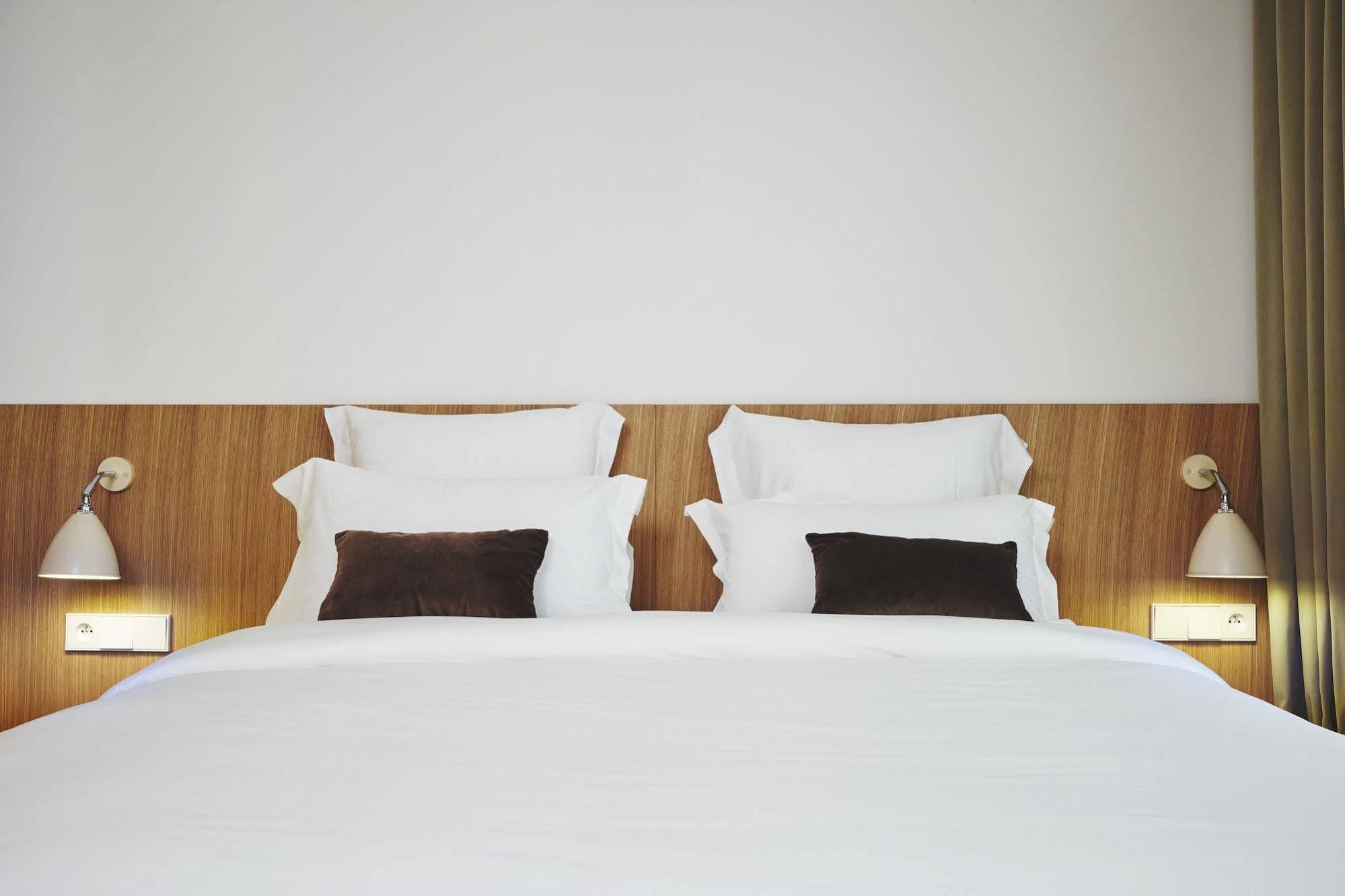 9hotel Republique 4* Parigi