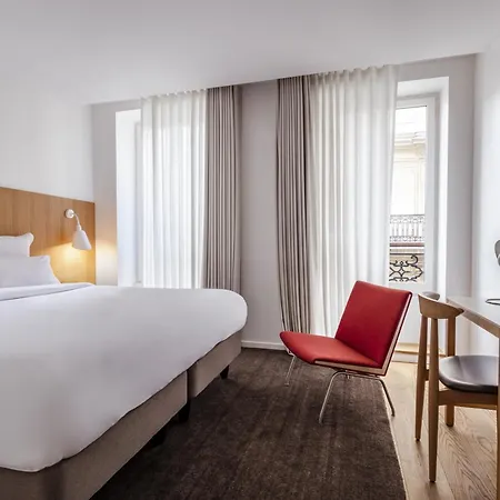 9hotel Republique